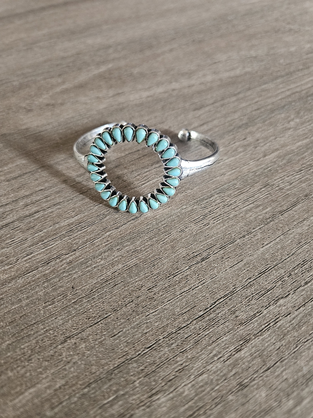 Western Turquoise Circle Cluster Cuff Bracelet - Women Jewelry-NWOT